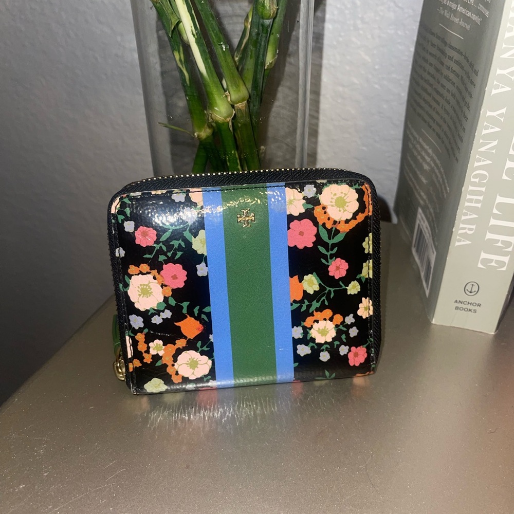 COPY - Tory Burch - floral leather print zip around wallet
